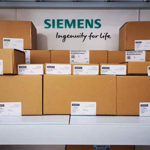 SMART LINE V3，SMART 1000 IE V3，10.1 英寸寬屏， 64 K 色真彩顯示，集成RS422/485串口、工業(yè)以太網(wǎng)接口、USB 2.0 host接口